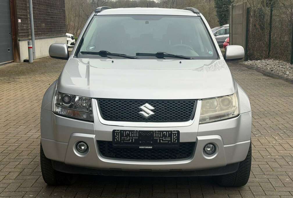 Suzuki 2.0 Club POUR EXPORT