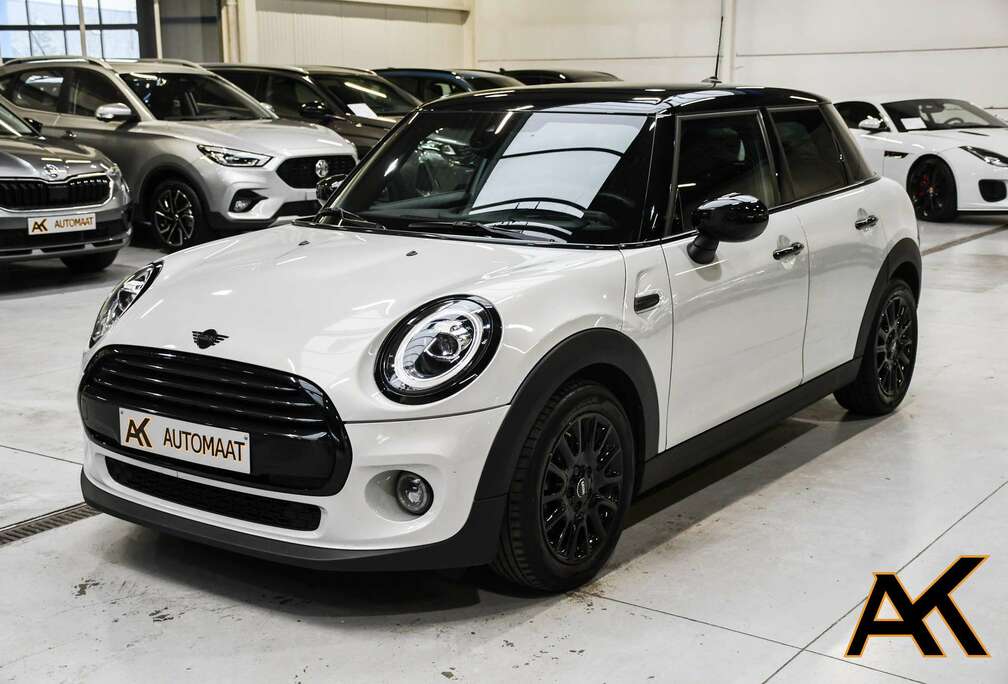 MINI Mini 1.5A Cooper Automaat - NAVI / CAMERA / ACC