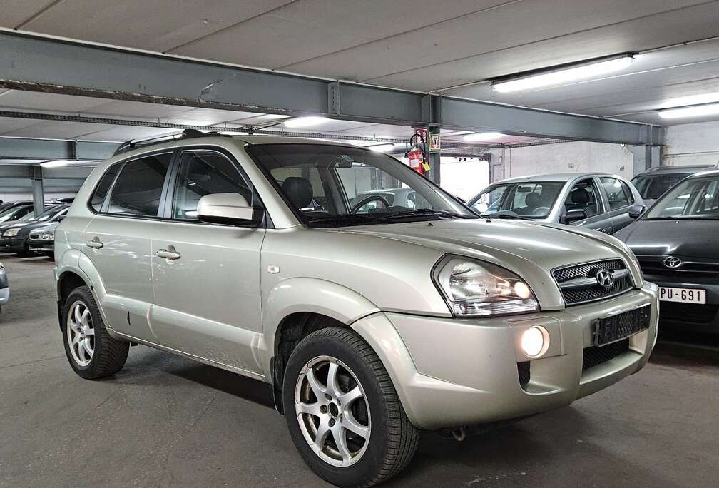 Hyundai Tucson 2.0i Arizona.   PRIX EXPORT