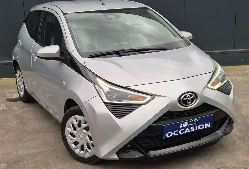 Toyota Aygo 1.0i VVT-i x-play II