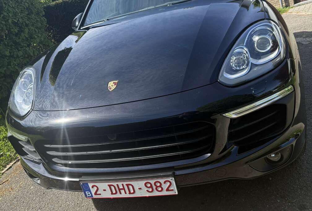 Porsche 3.0 TD V6 Tiptronic S