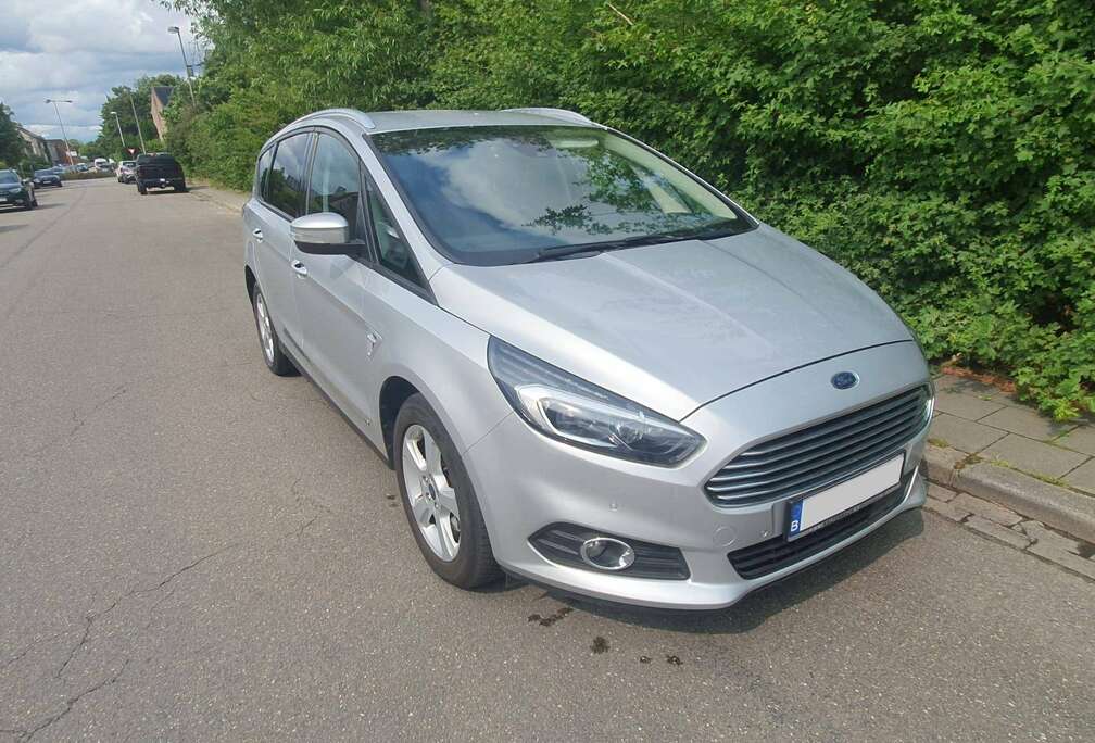 Ford S-Max 2.0 TDCi AWD Titanium (EU6.2)