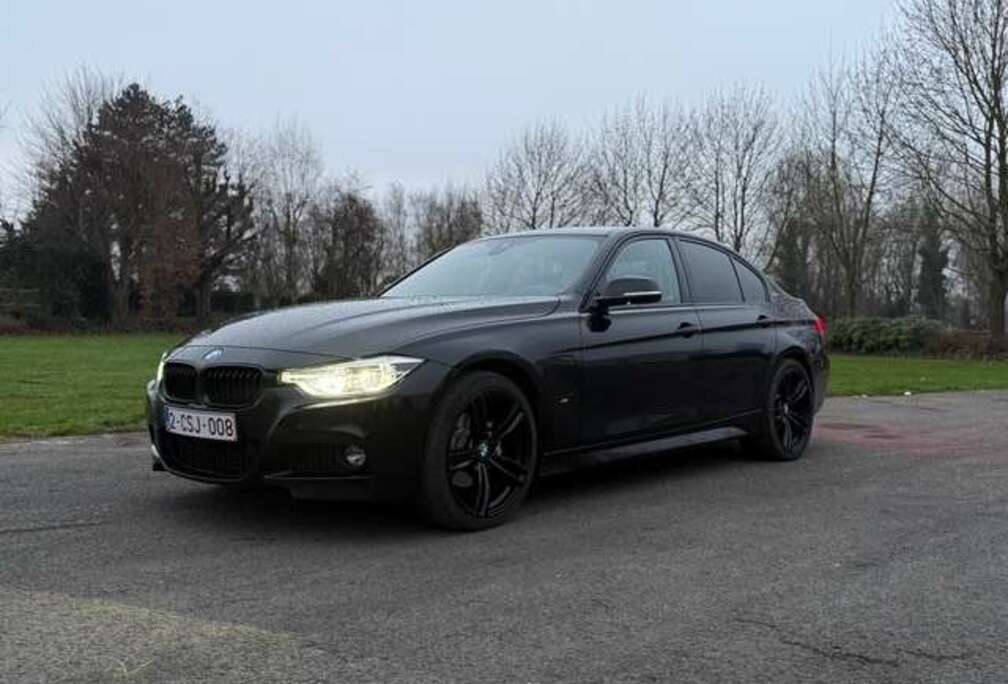 BMW 330eA Plug-In Hybrid