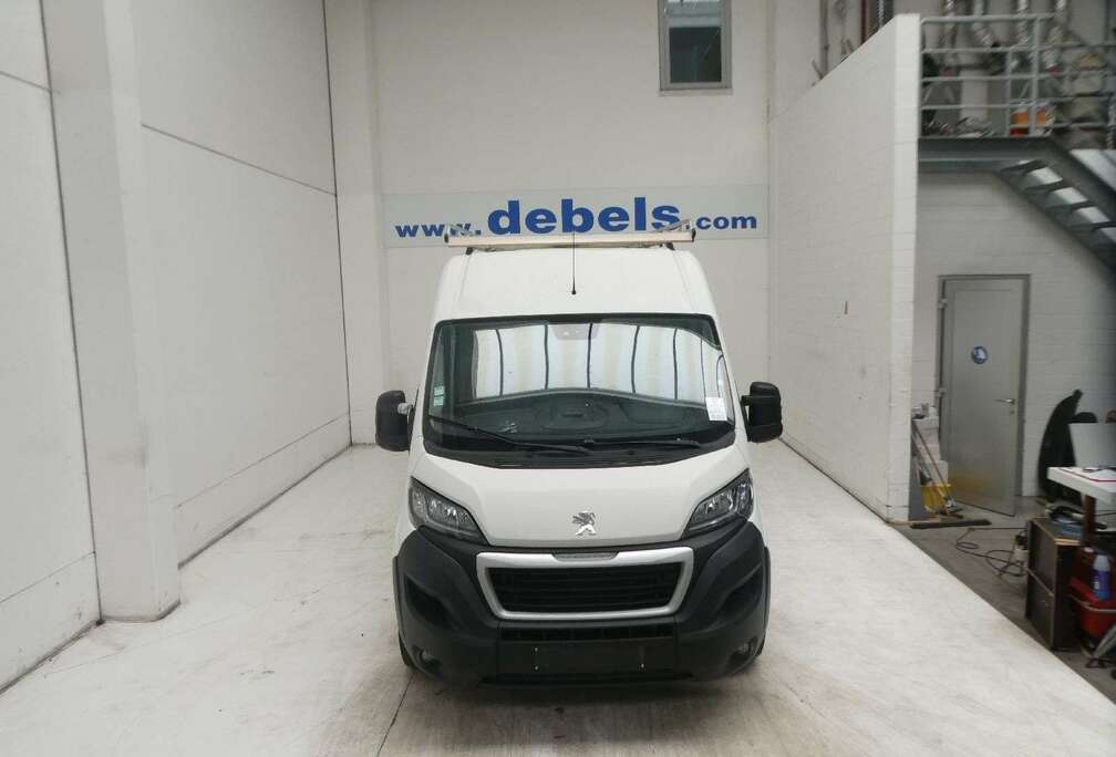 Peugeot 2.2d Asphalt