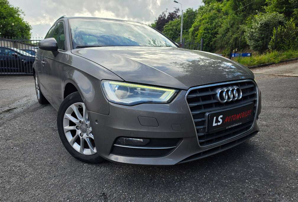 Audi Sportback*B2B*MARCHAND*1.6TDI*NAVI*SIEGESCHAUFFANTS*XENON*EU6b
