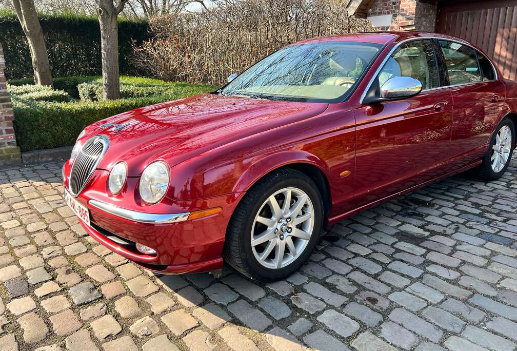 Jaguar S-Type 2.5 V6 Executive