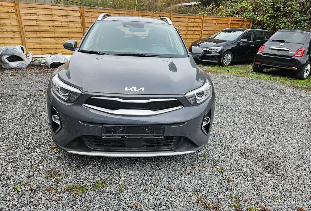 Kia Stonic 1.0 T MHEV Business Line ISG