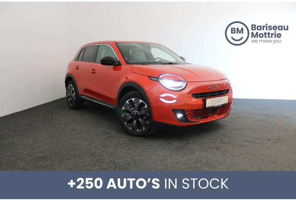 Fiat LA PRIMA HYBRID 136PK *LEDER*DAB*GPS*CAMERA+SENSOR