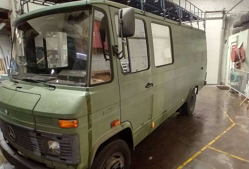 Mercedes-Benz 508D