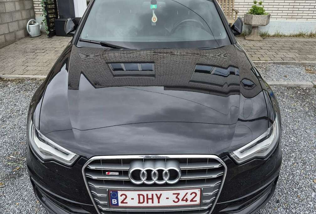 Audi Avant 3.0 TDi V6 S line Multitronic