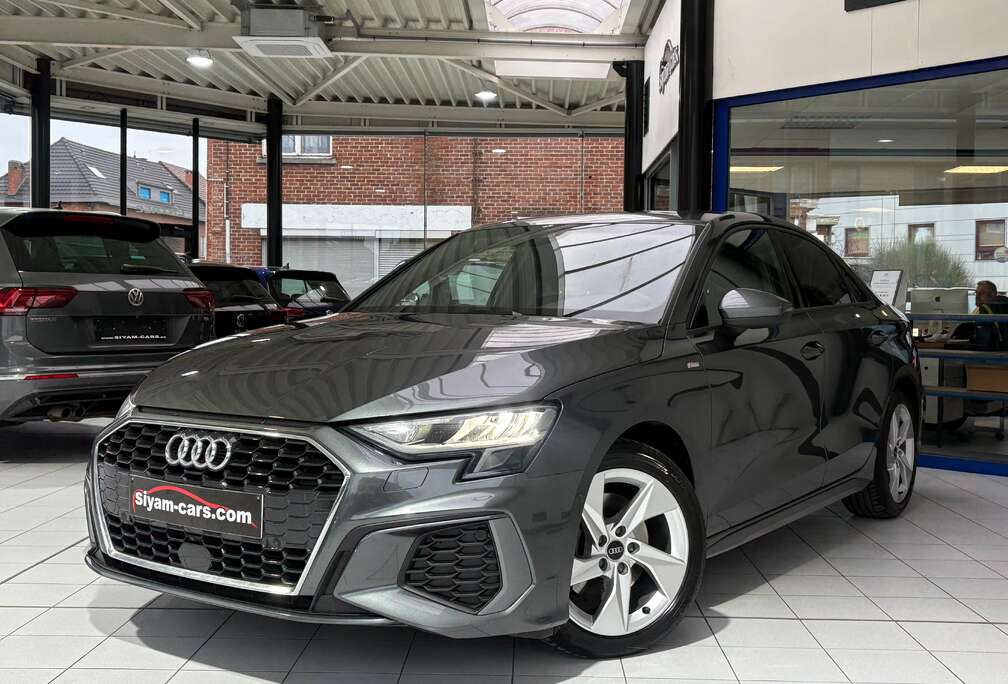 Audi 30 TFSI S line *S-LINE *MATRIX*GPS*CARPLAY*JANTE*