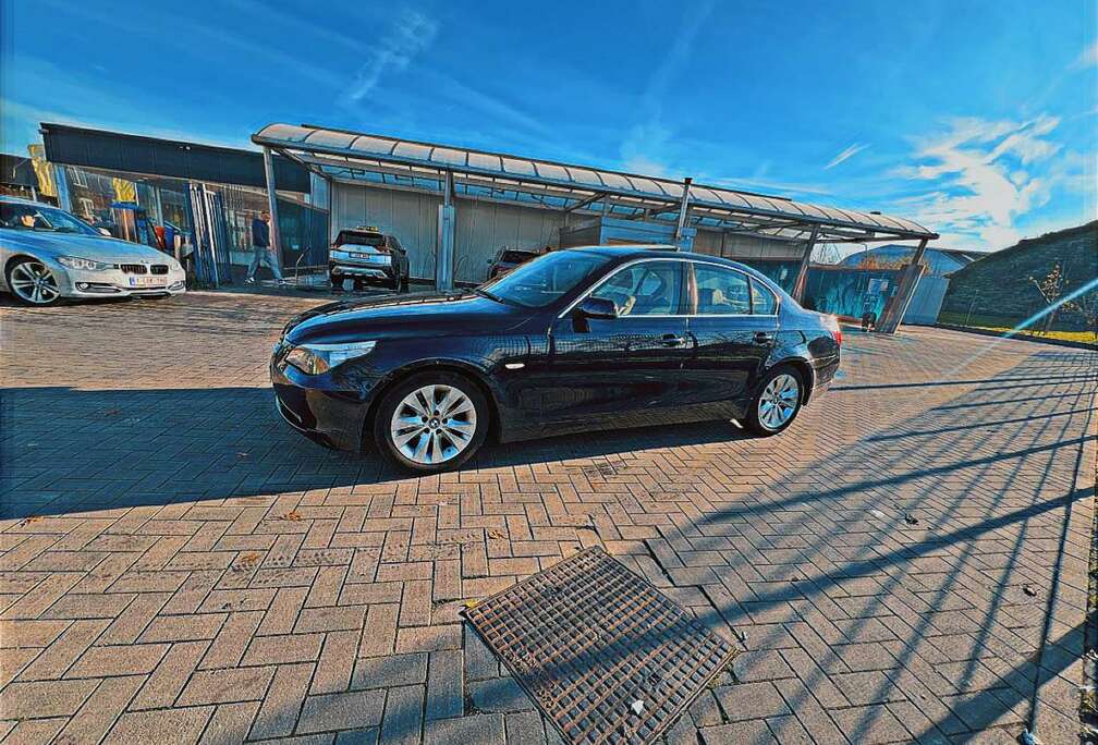 BMW 520i  euro 4 wing km