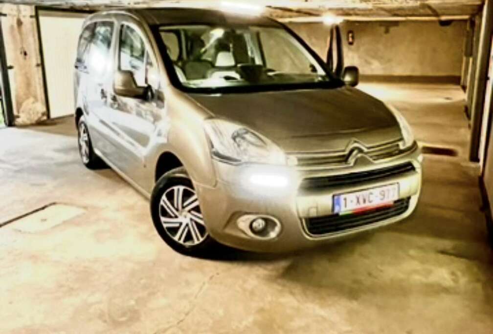 Citroen 1.6 VTi 98 Ch * 2 EME MAIN * 5 PL * NAVI * CLIM *