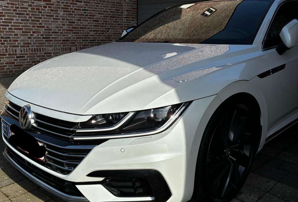 Volkswagen Arteon 2.0 TSI R-Line DSG
