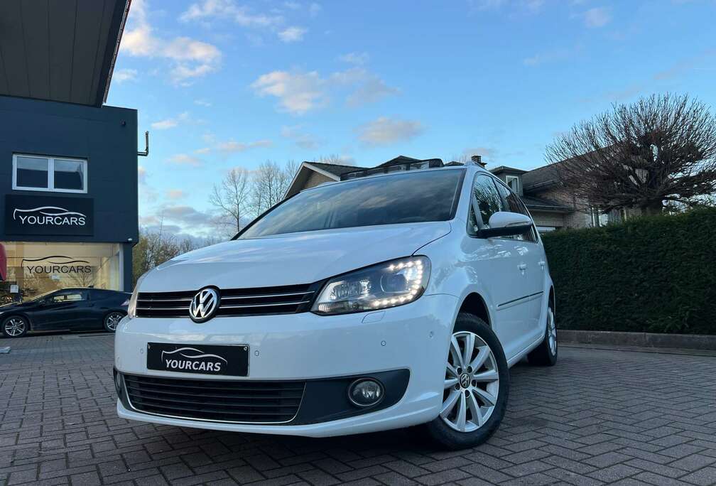 Volkswagen 2.0 CR TDi Highline DSG * 7 ZIT * FULL OPTIES