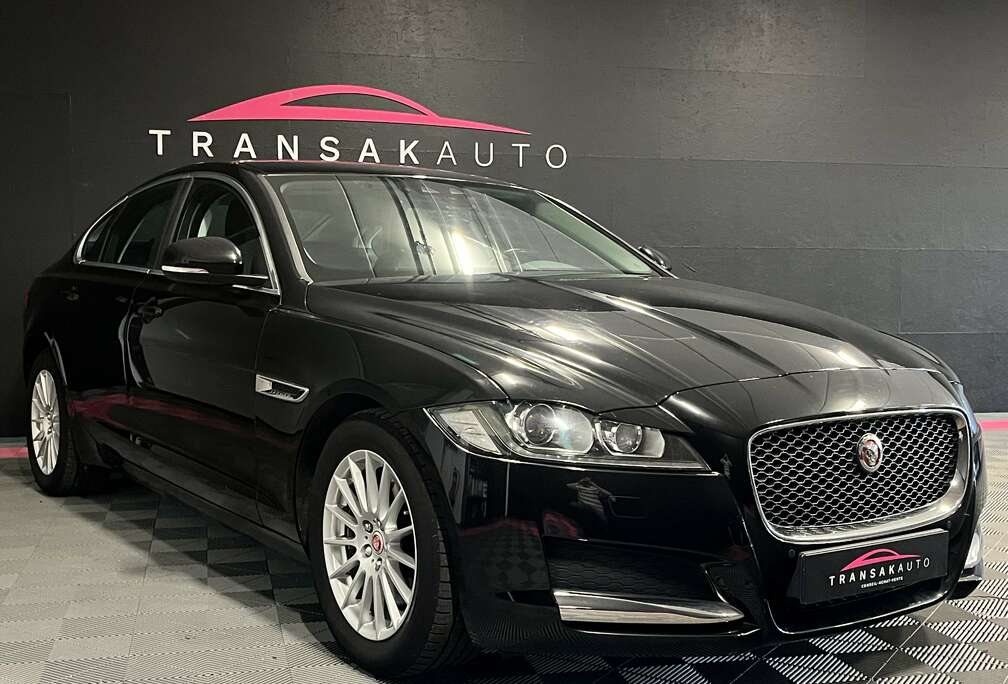 Jaguar 2.0 D E-Performance Business Ed. R-Sport. Cam. rec. / Sièges élec.
