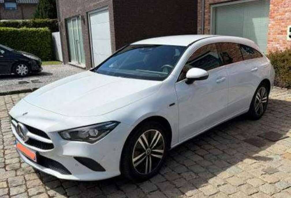 Mercedes-Benz CLA 250 e PHEV Business Solution