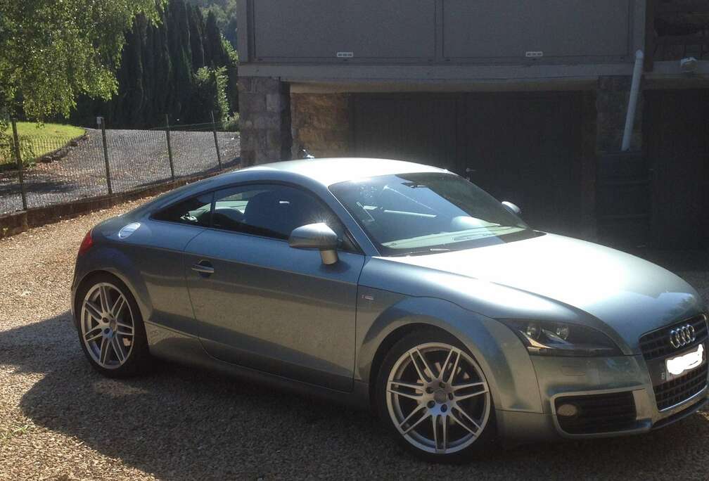 Audi TT Coupé 2.0 TFSI S line