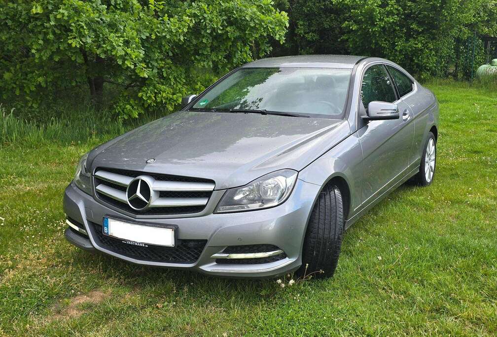 Mercedes-Benz C 220 CDI BE Coupé
