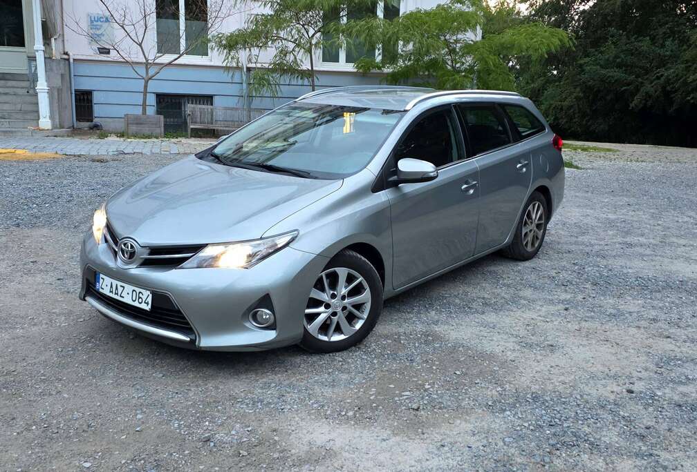 Toyota Auris SW 1.33i VVT-i Comfort