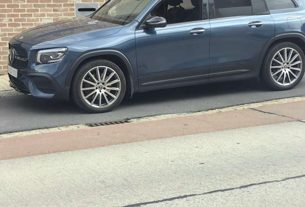 Mercedes-Benz d 8G-DCT 4Matic AMG Line