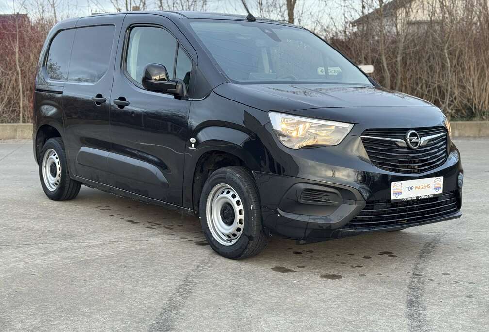 Opel 3 ZIT / AIRCO / TREKHAAK / BTW / GEKEURD VVK