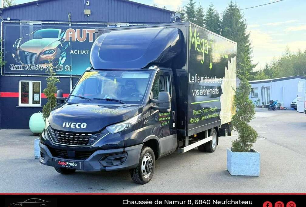 Iveco 50c18  prix htva * permis c * * alu van * lift *