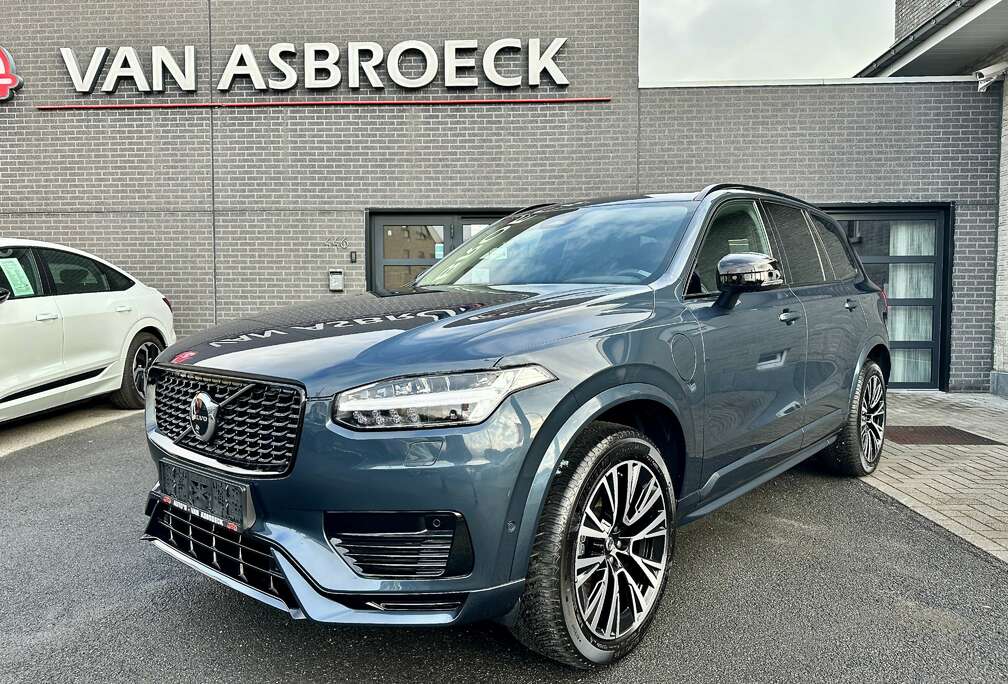 Volvo XC90 T8 AWD Plug-in Hybrid Plus Dark FULL OPTION