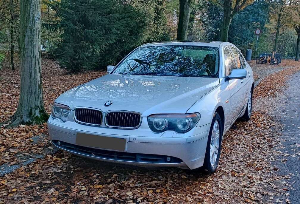 BMW BMW 745i V8