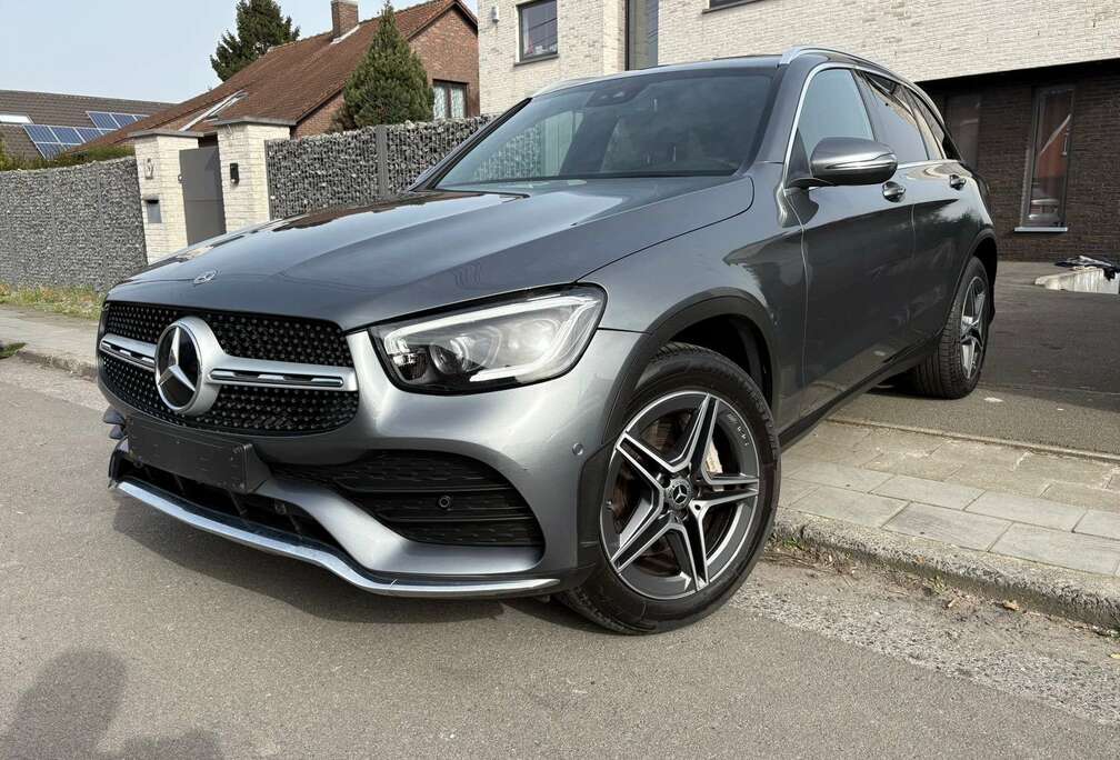Mercedes-Benz GLC 200 d 4-Matic pack AMG
