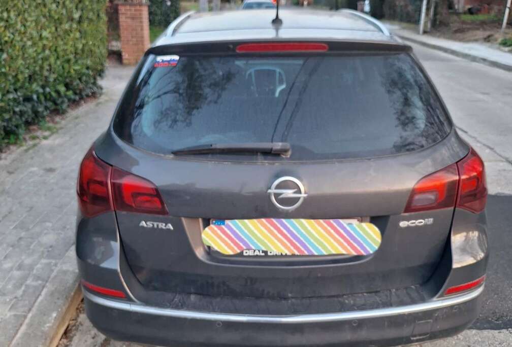 Opel Astral sport tourner TDI 1.6