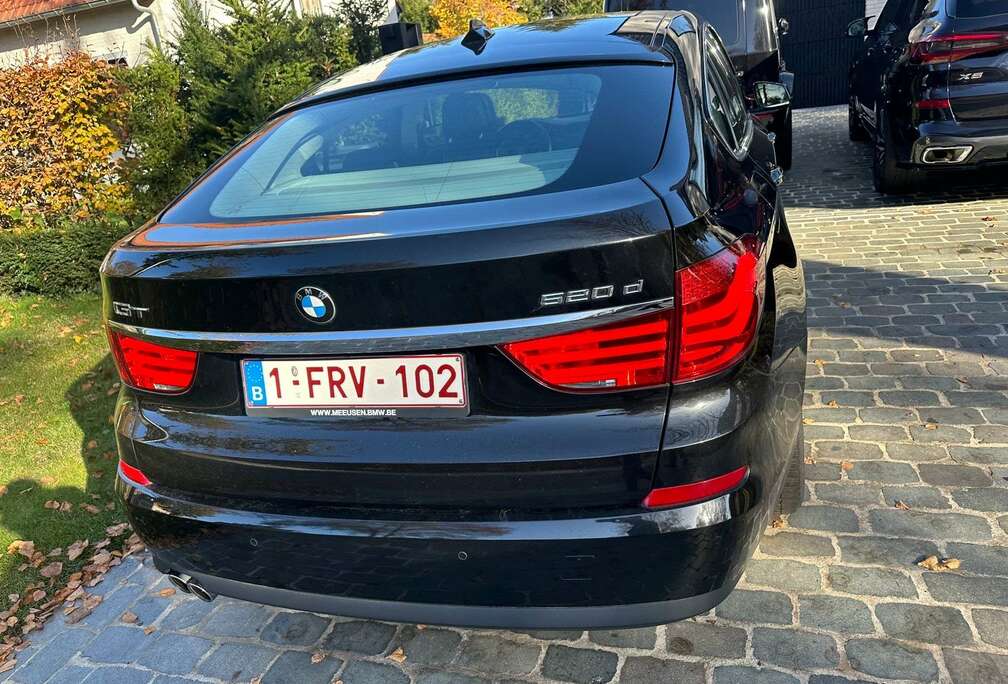BMW 520i