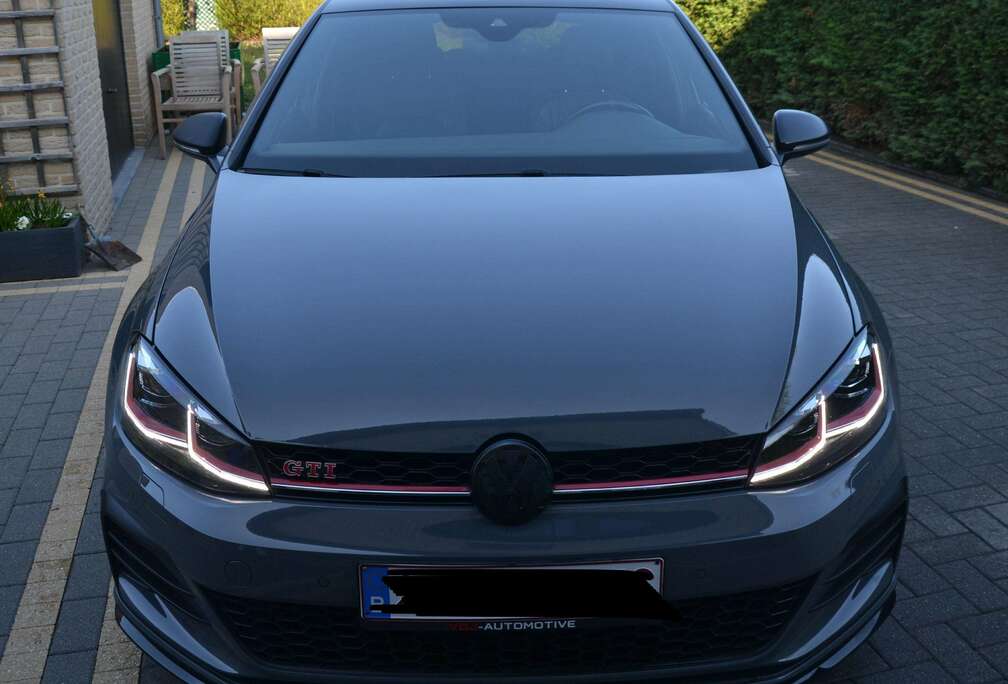 Volkswagen Golf 2.0 TSI TCR OPF DSG