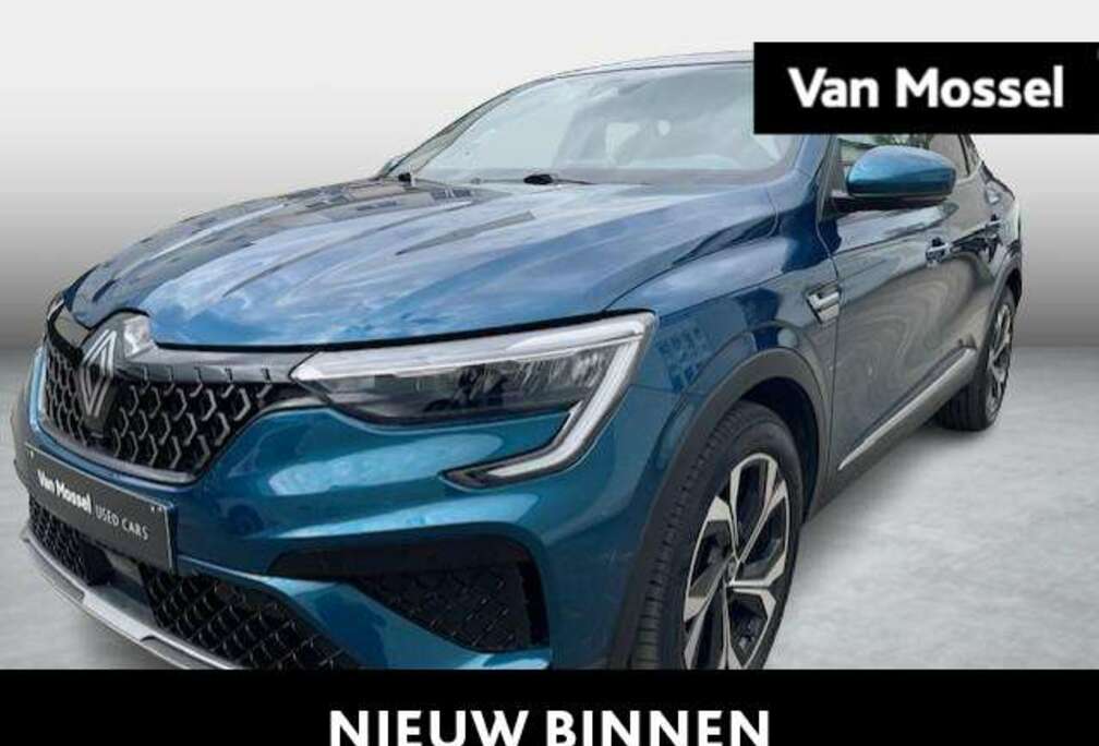 Renault E-TECH 145 Hybrid Techno