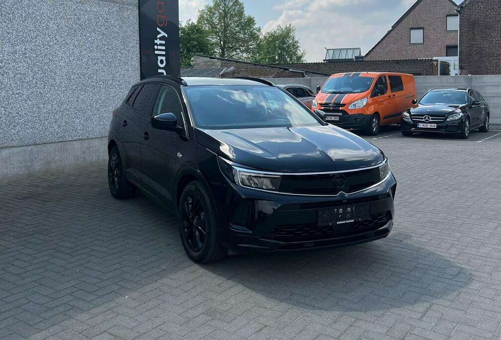 Opel GS Facelift 130PK