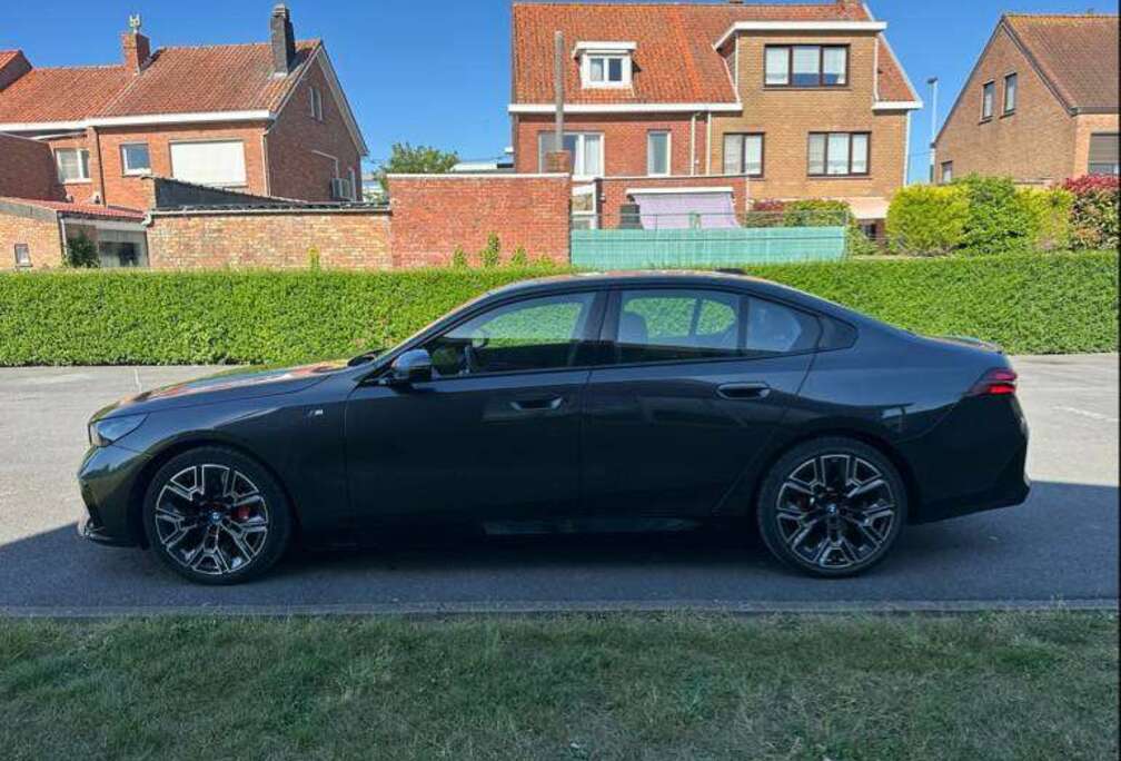 BMW 83.9 kW eDrive40