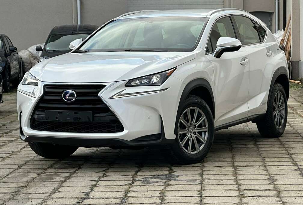 Lexus NX 300h 2.5i FWD Business hybride garantie 12 mois