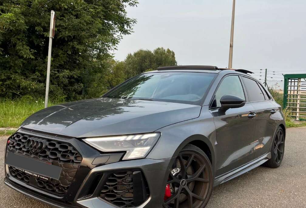 Audi TFSI Sportback quattro S tronic