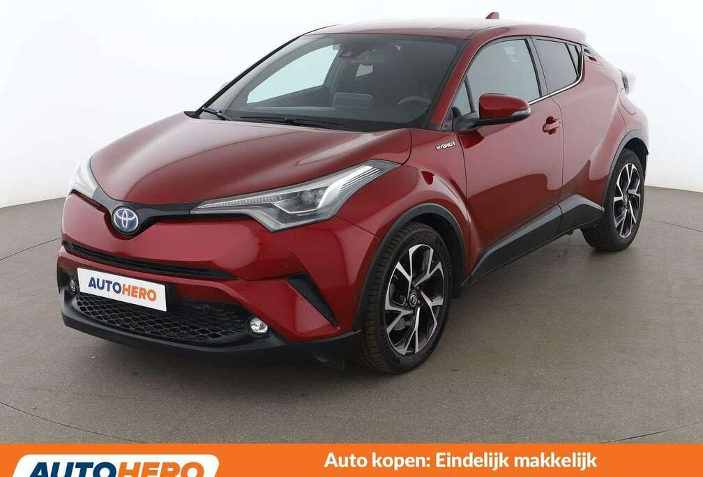 Toyota 1.8 Hybrid Style