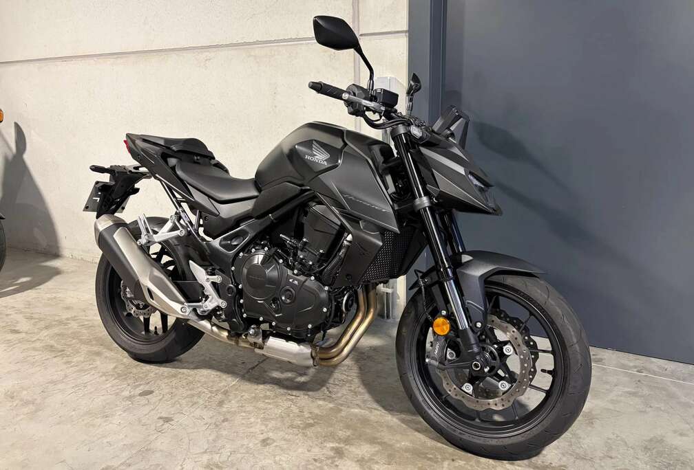 Honda Hornet in prachtstaat