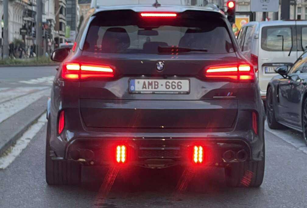 BMW xDrive40i M OPTK BODYKIT 7 ZT