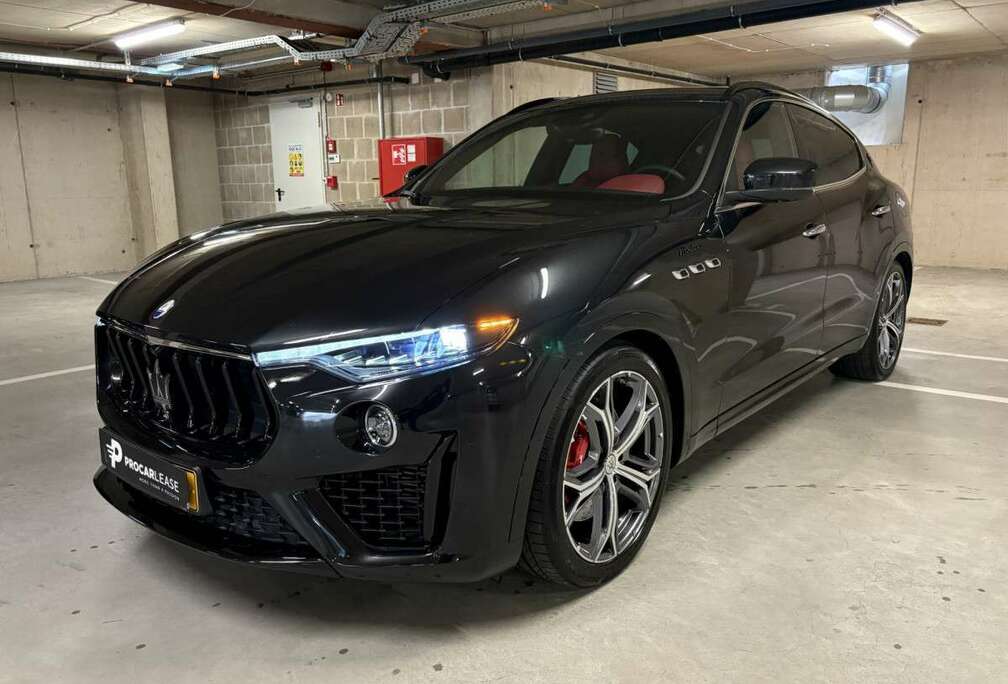 Maserati MODENA Q4 / CAMERA 360/ ACC/ PANORAMA/