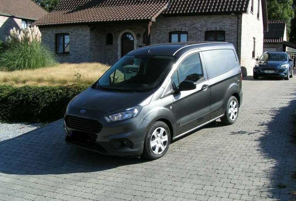 Ford Transit Courier S