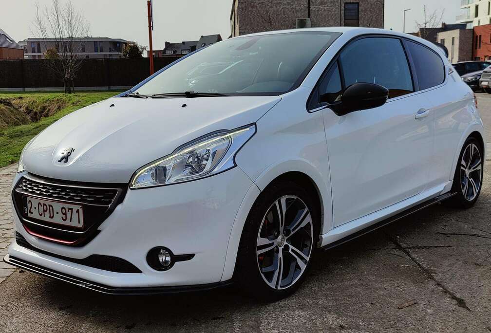 Peugeot 208 1.6i GTi