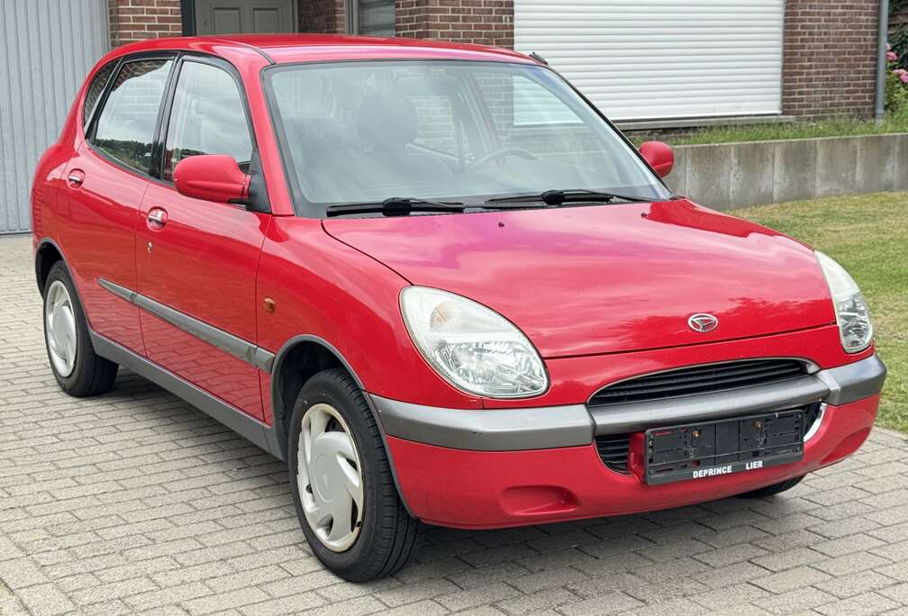 Daihatsu 1.0i 12v SXA