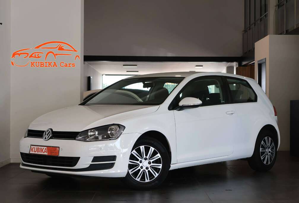 Volkswagen Golf 1.2 TSI Trendline Navi Airco ParkS Garantie*