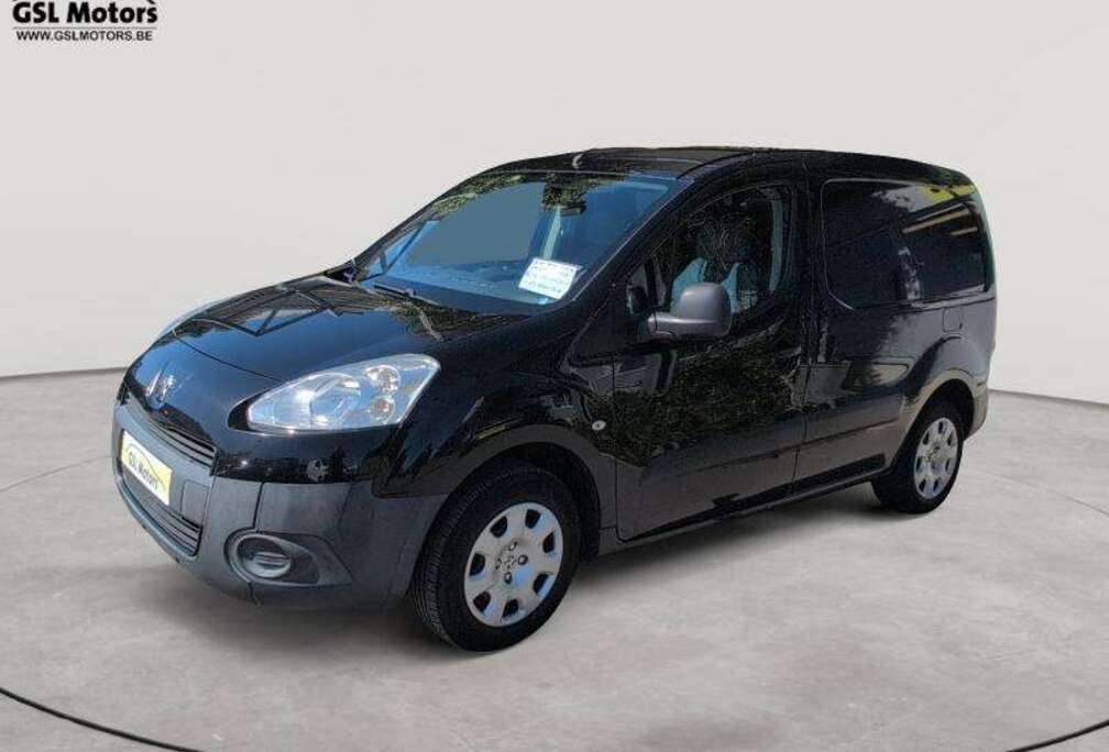 Peugeot 1.6HDi 90cv Noir 03/15  Airco Radio Caméra USB