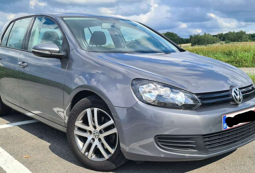 Volkswagen Golf 1.6 CR TDi BlueMotion DPF