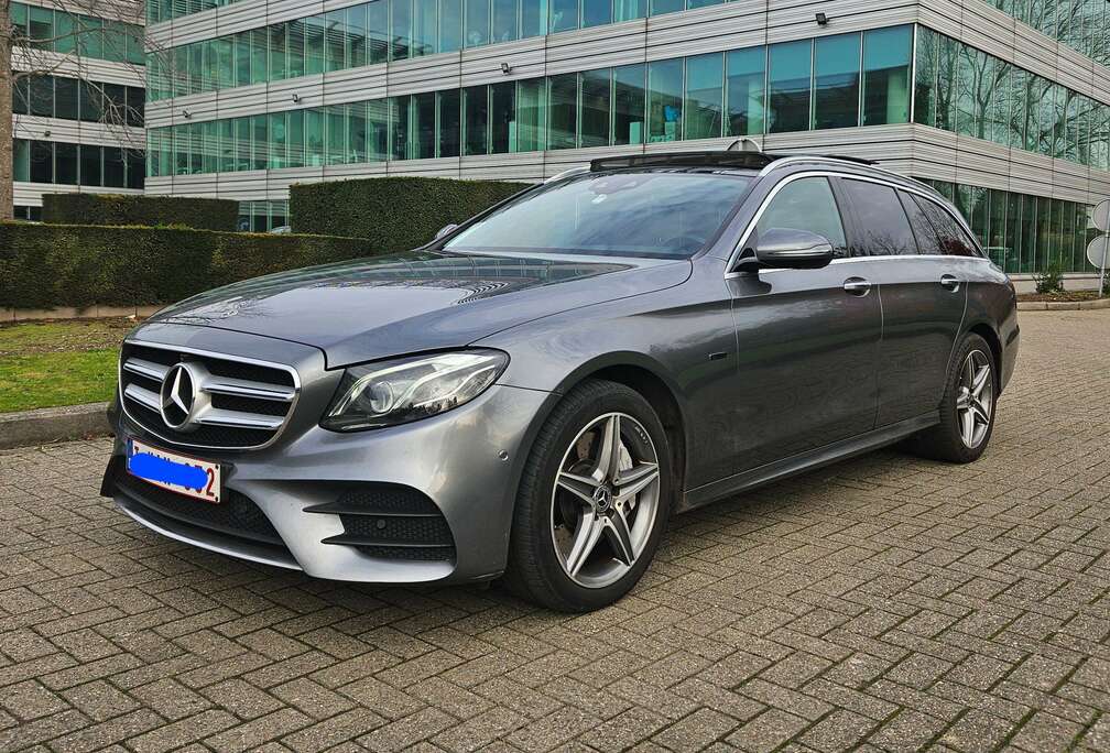 Mercedes-Benz E 300 de PHEV Business Solution AMG