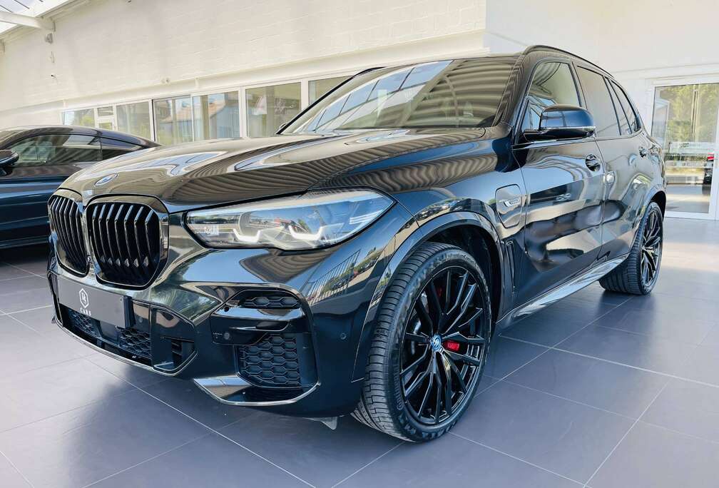 BMW 3.0A xDrive45e PHEV *** GARANTIE + PACK M + LED + GPS PRO + CUIR ***
